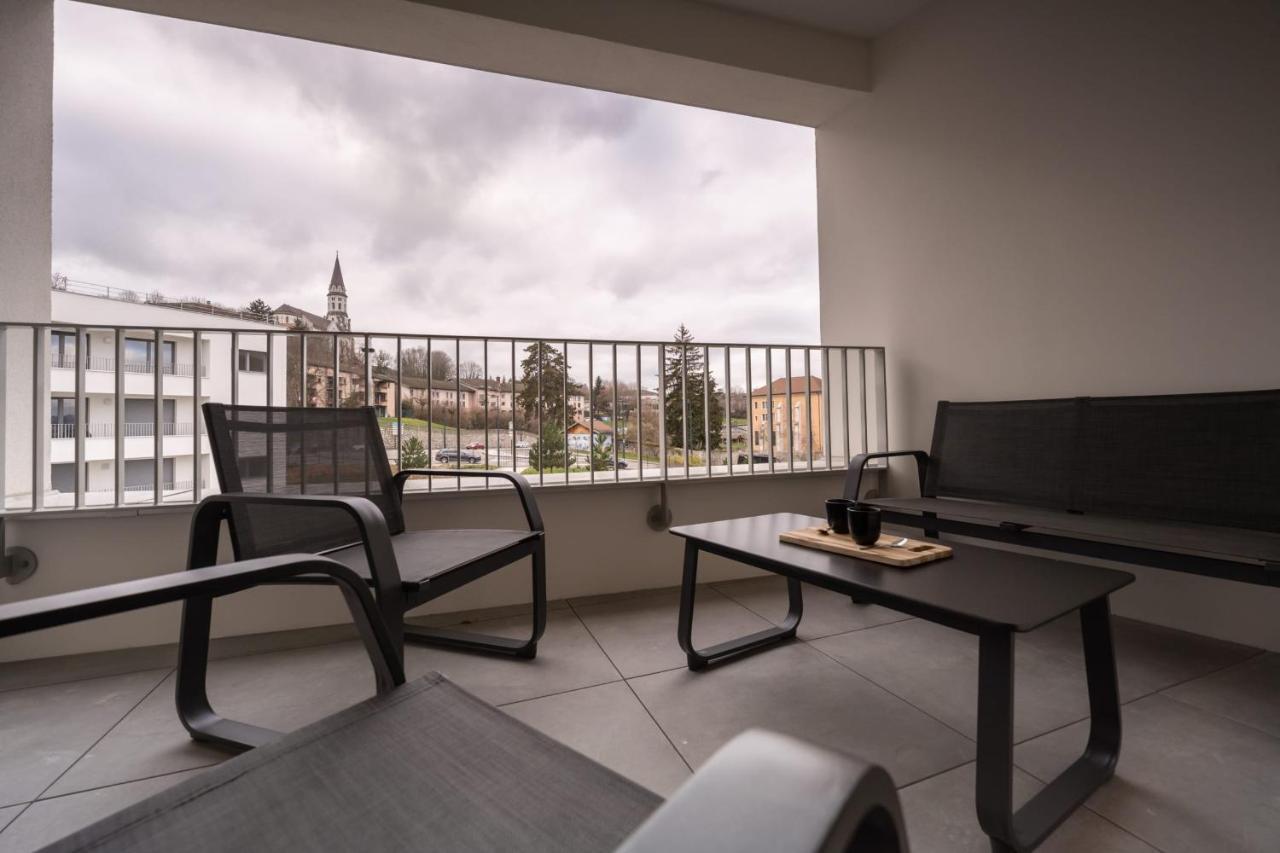 Le 305 - T3 With Garage And Beautiful Terrace Hébergement de vacances Annecy